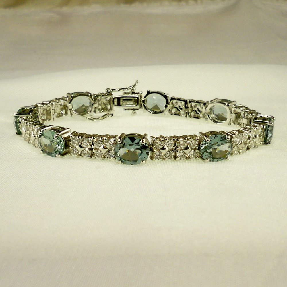 NEW Green* Cubic Zirconias Silver DESIGNER Bracelet
